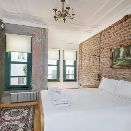 Villa Vng - Balat 1 *